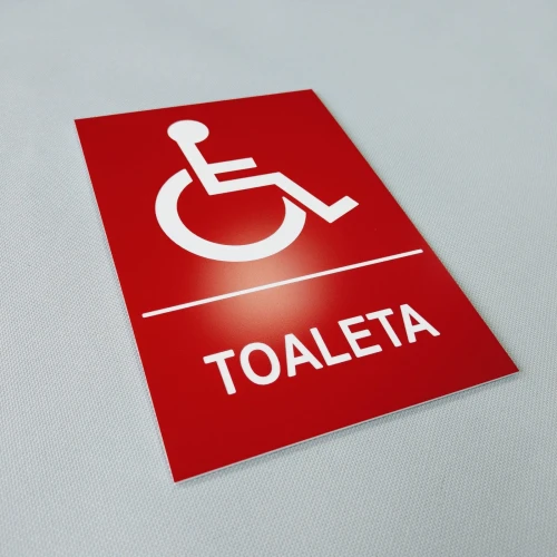 Toaleta dla niepełnosprawnych - tabliczka grawerowana kolor czerwony.