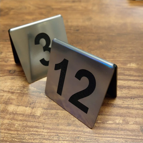 Numery na stoliki do restauracji