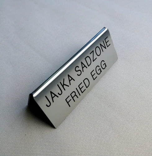 Tabliczka do bufetu śniadaniowego z nazwą dania - kolor stalowy szczotkowany