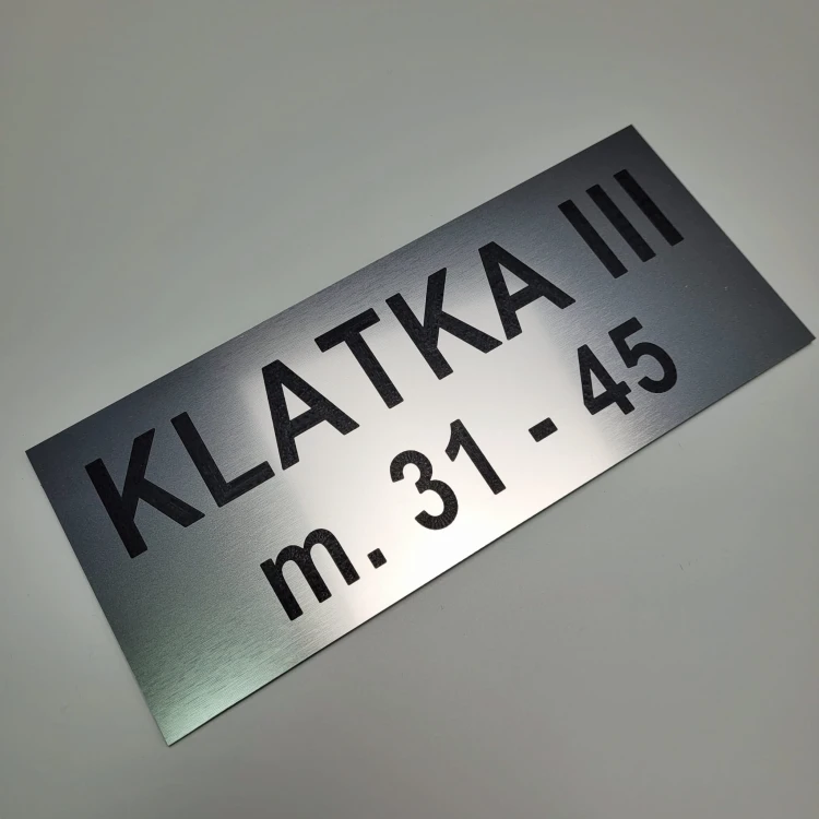 Numer klatki  - Tabliczka informacyjna grawerowana kolor stalowy szczotkowany