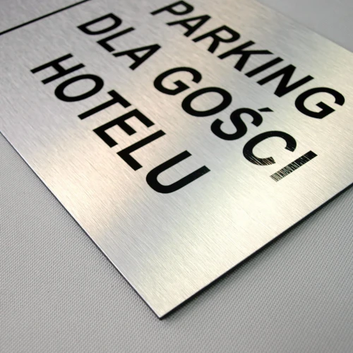 Tablica z kompozytu srebrnego szczotkowanego