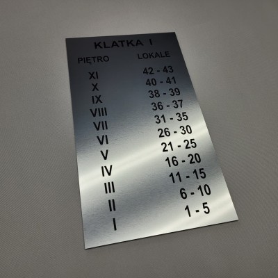 Wykaz lokali na piętrach - tabliczka grawerowana 11 kondygnacji