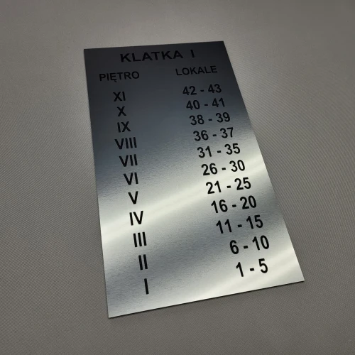 Wykaz lokali na piętrach - tabliczka grawerowana 11 kondygnacji