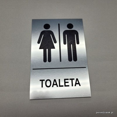 Toaleta wspólna z kabinami - tabliczka-informacyjna-na-drzwi