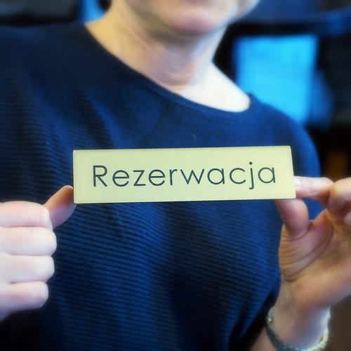 Tabliczka-rezerwacja-złota