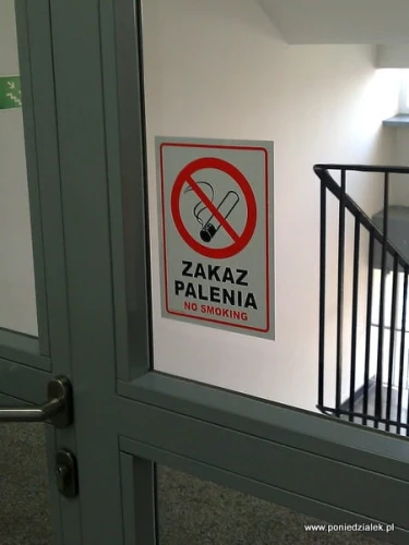 Zakaz palenia naklejka